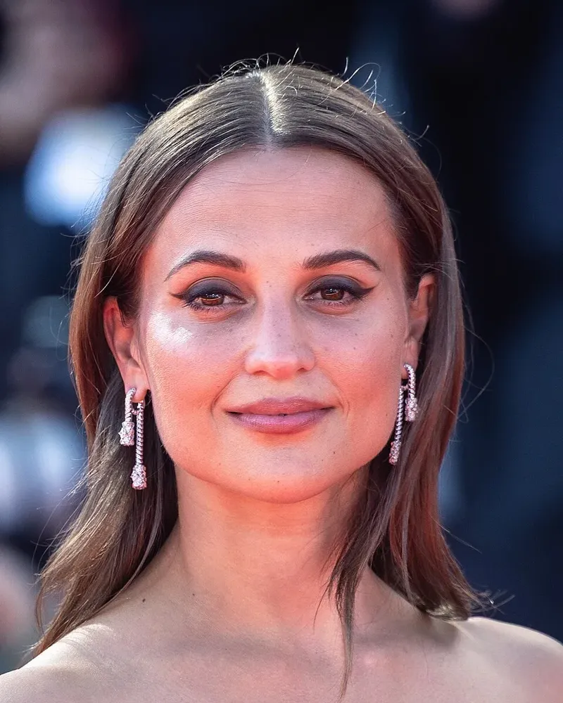Alicia Vikander