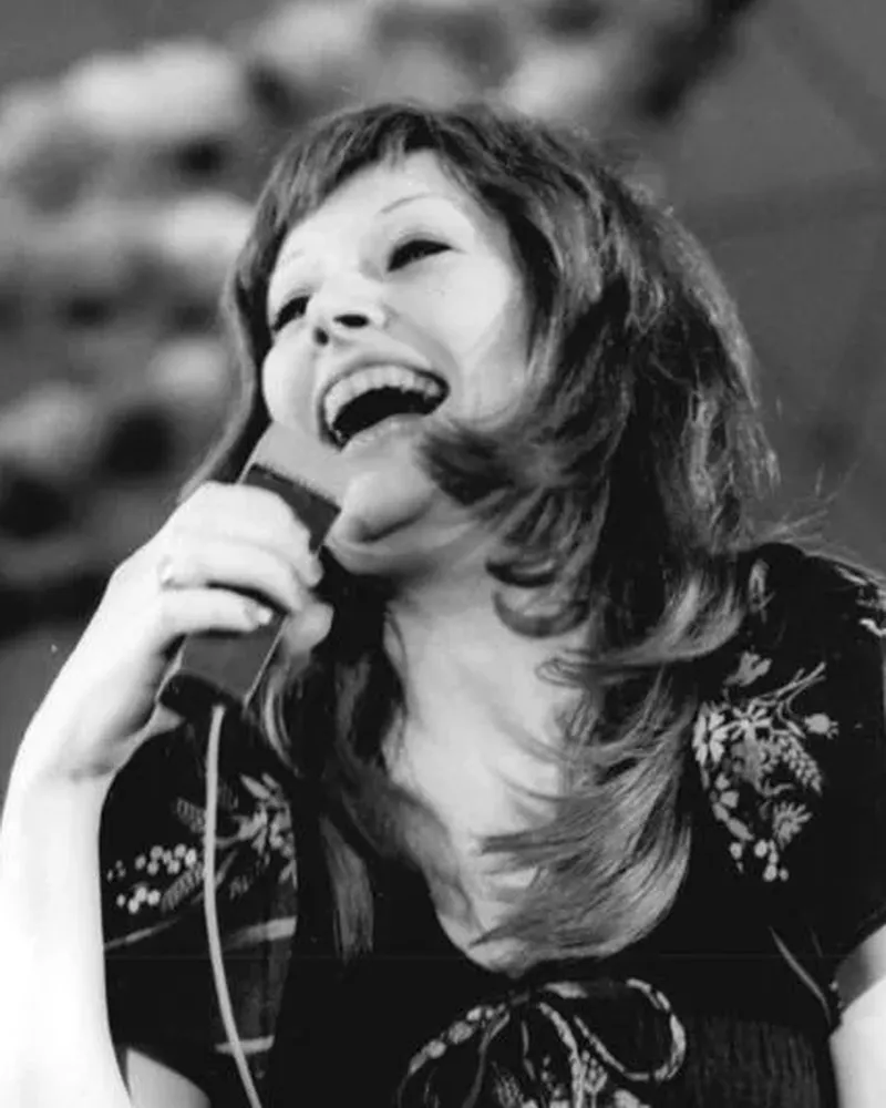 Alla Pugacheva