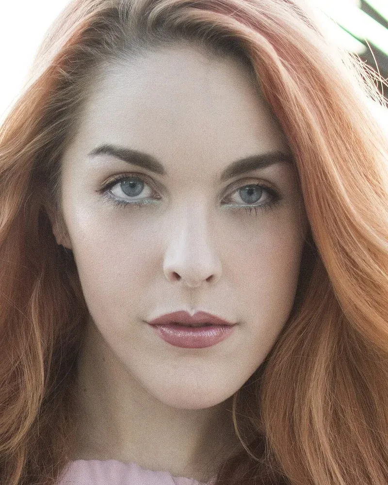 Amarna Miller