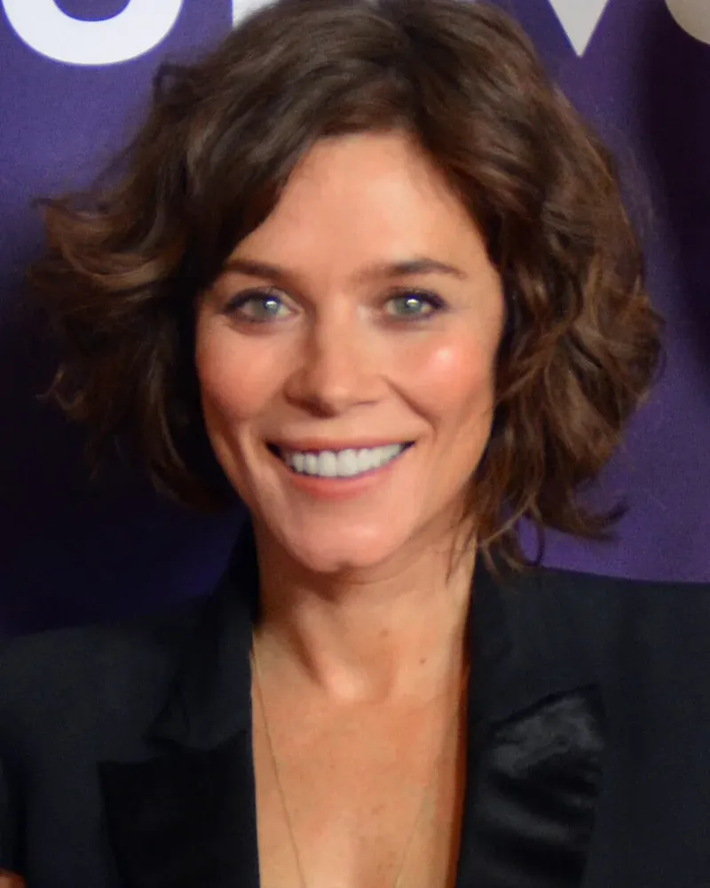 Anna Friel