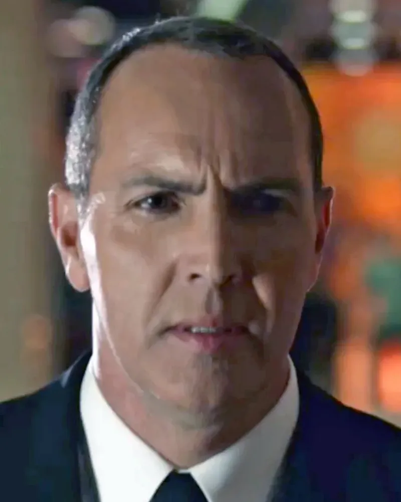 Arnold Vosloo