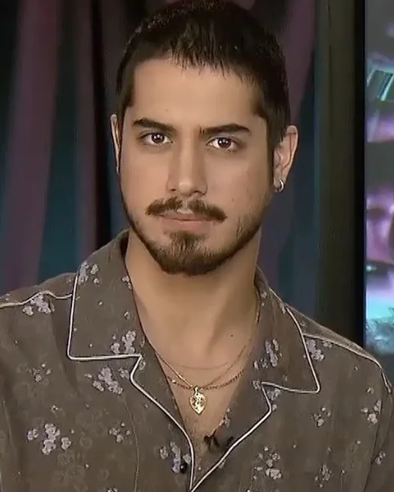 Avan Jogia
