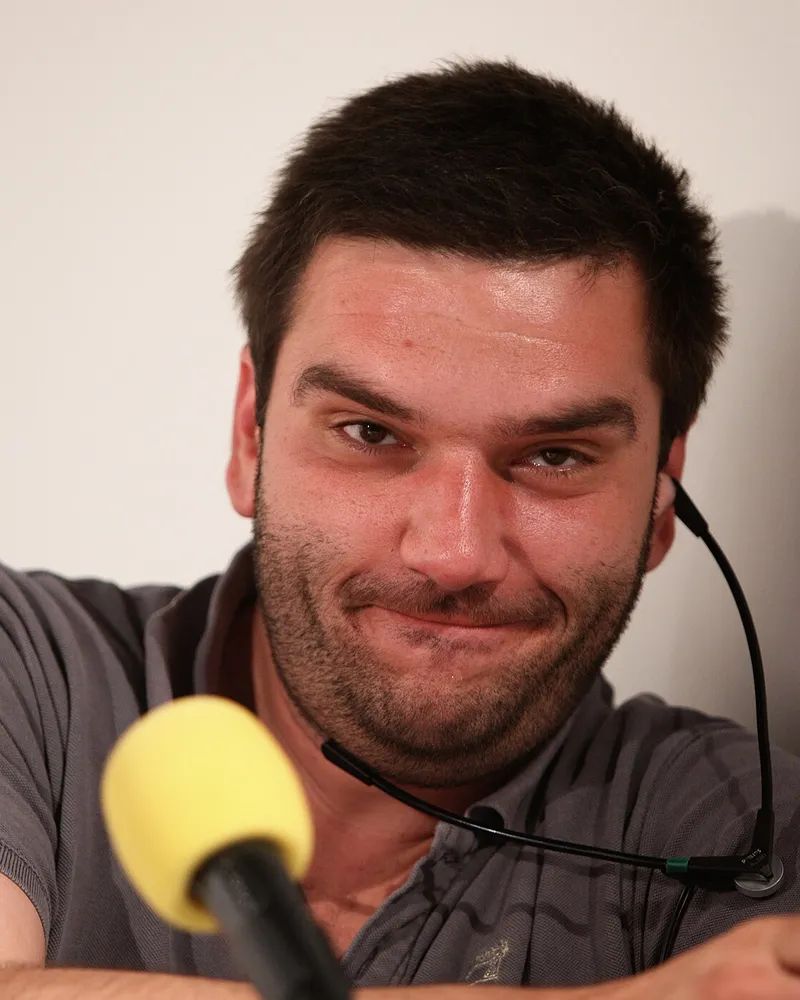 Bojan Navojec