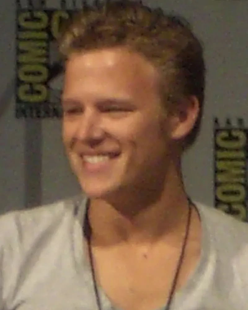 Chris Egan