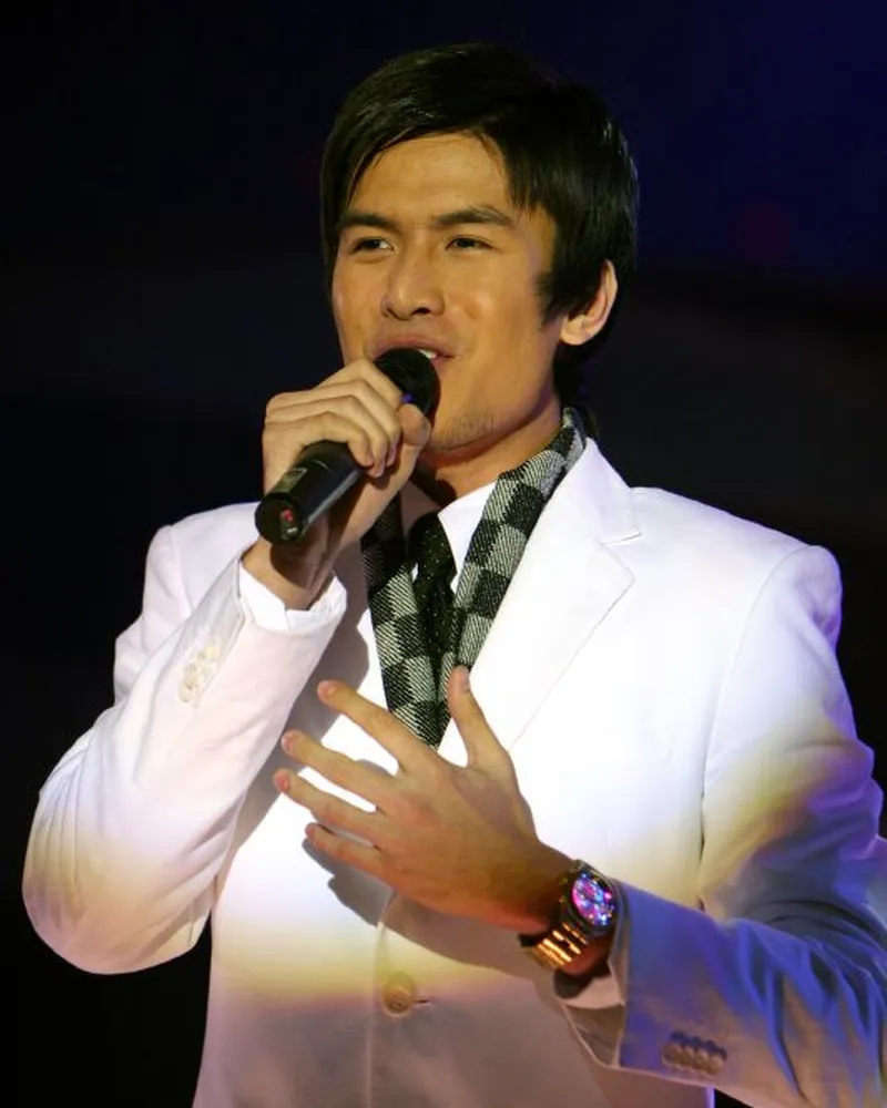 Christian Bautista