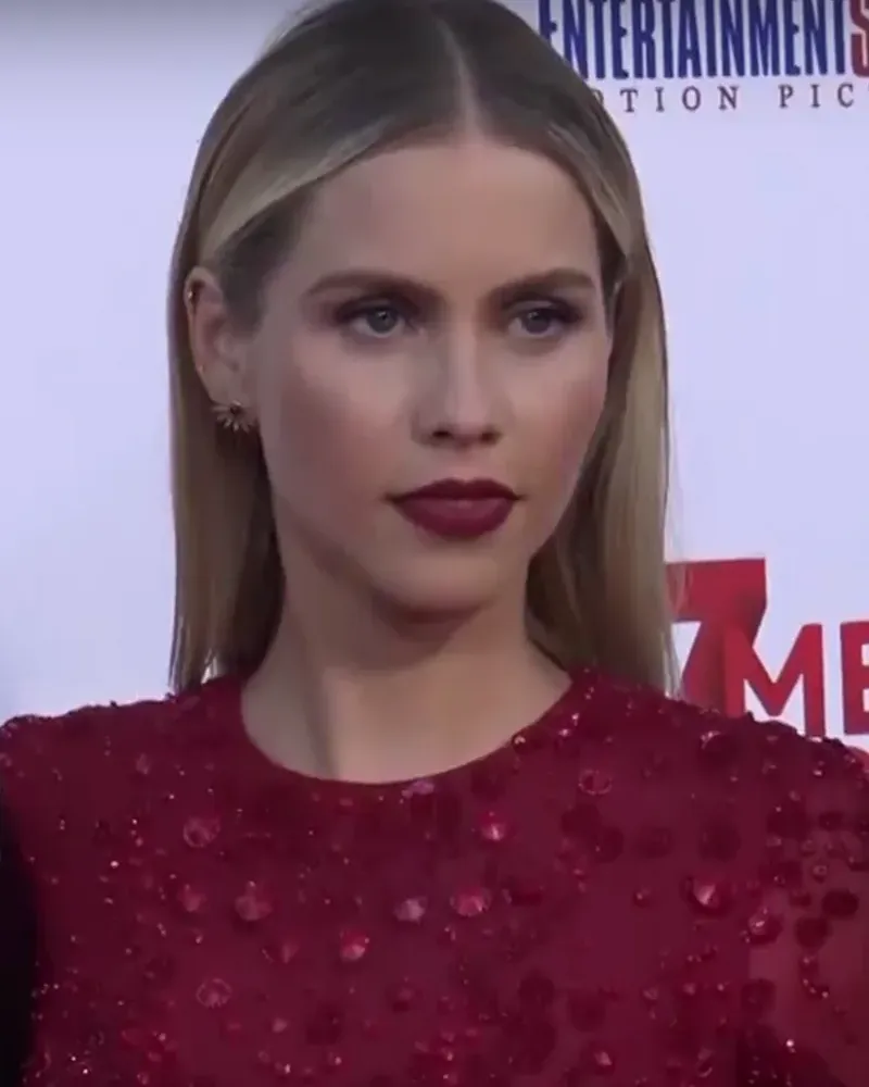 Claire Holt