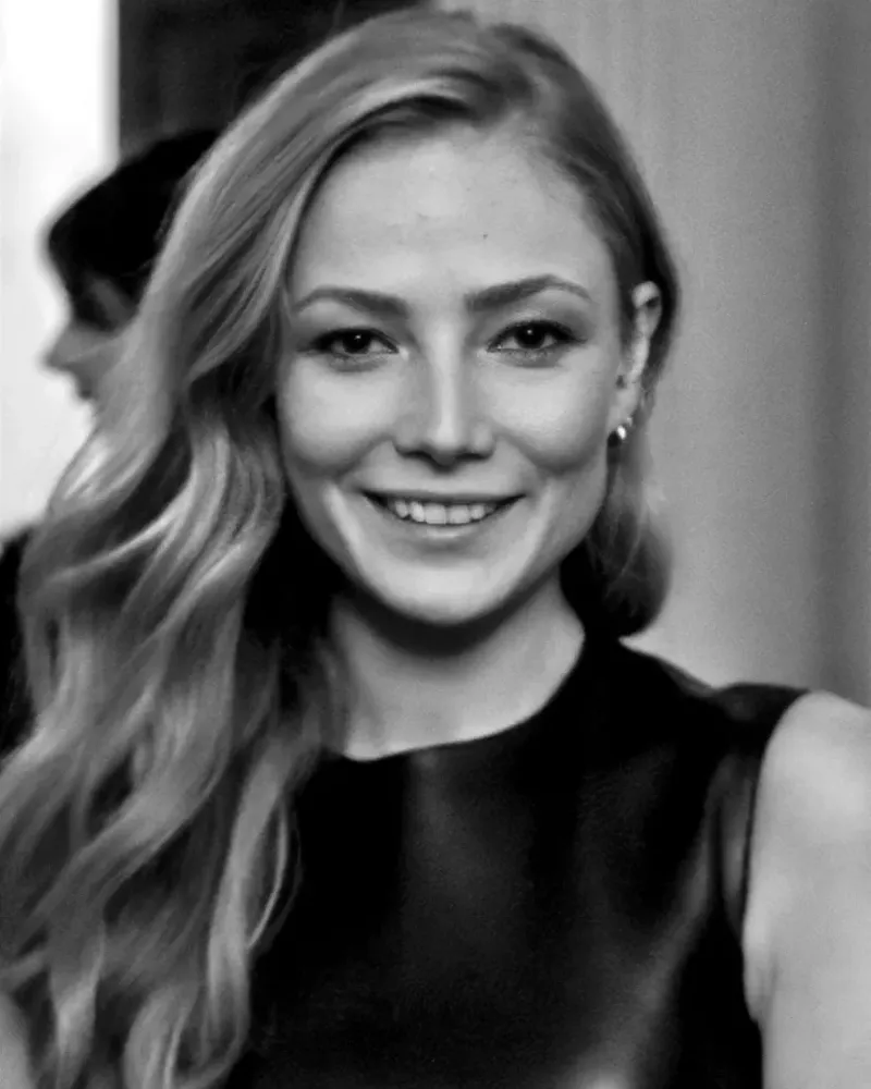 Clara Paget