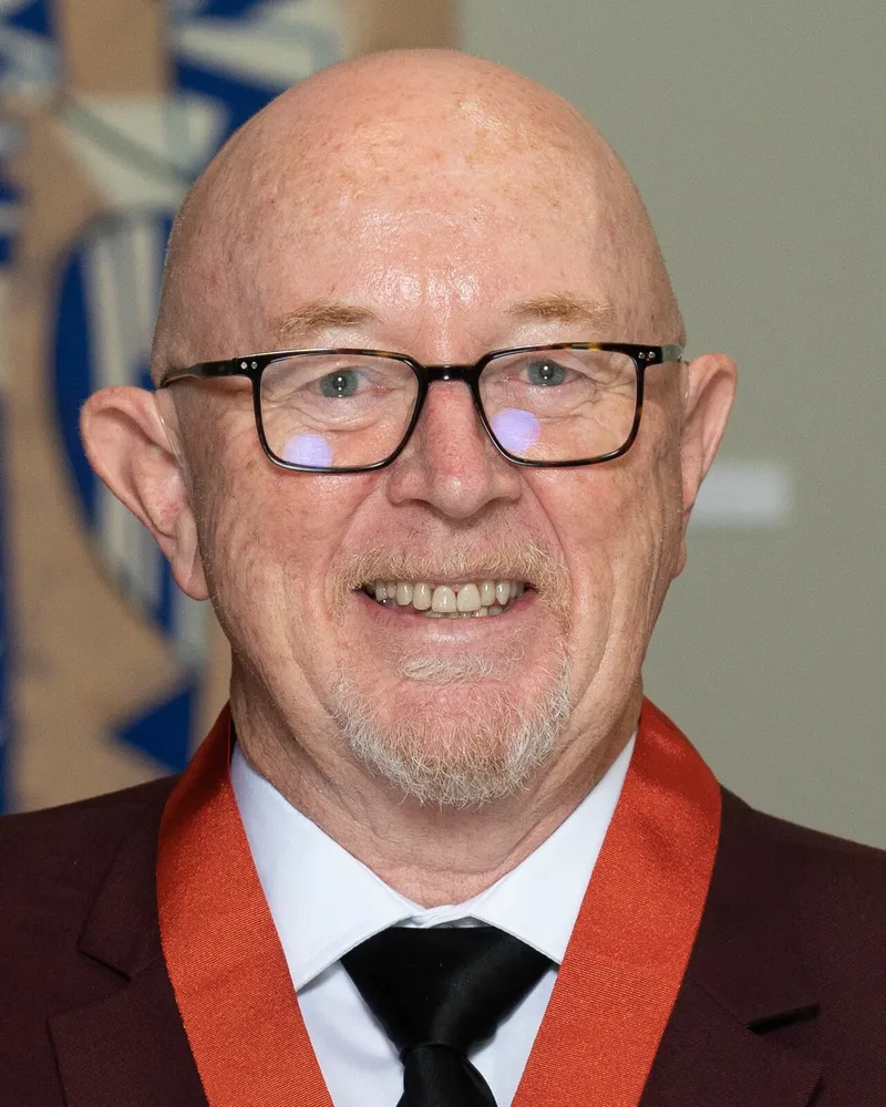 Dave Dobbyn