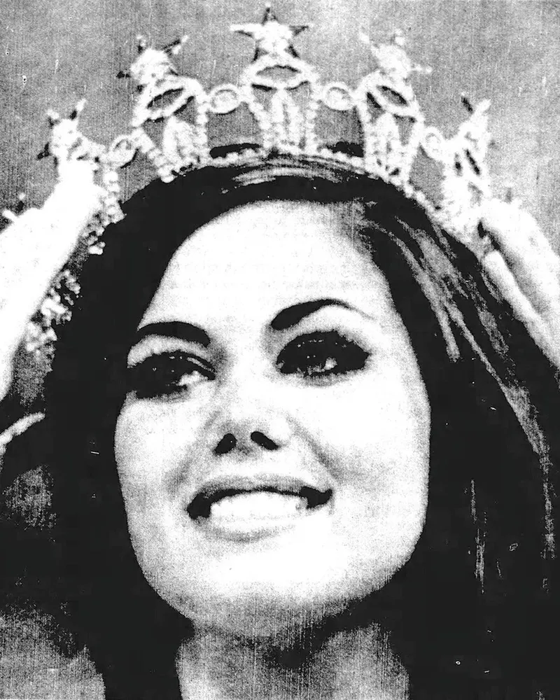 Deborah Shelton