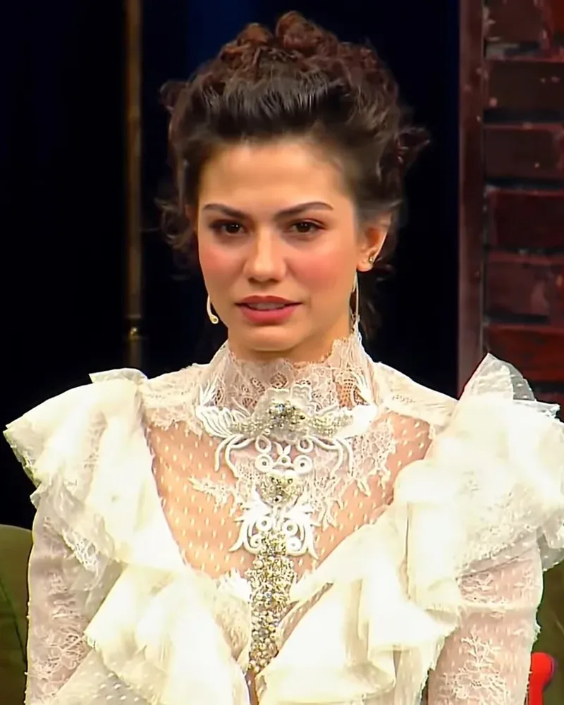 Demet Özdemir