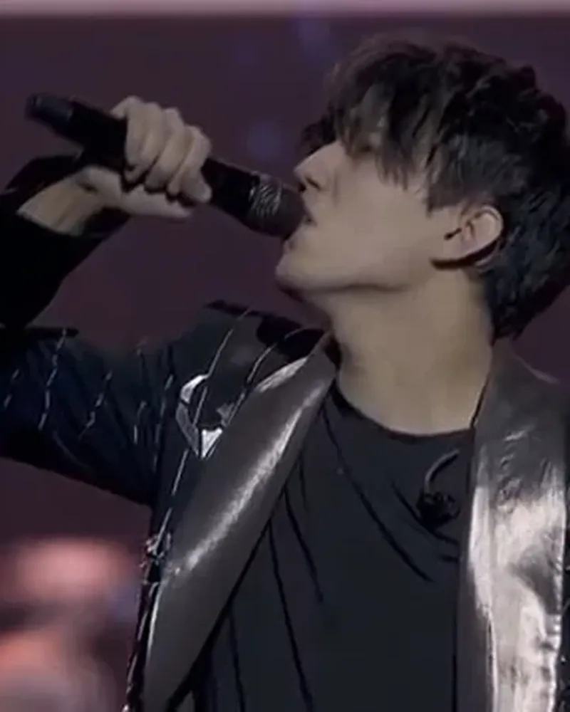 Dimash Qudaibergen