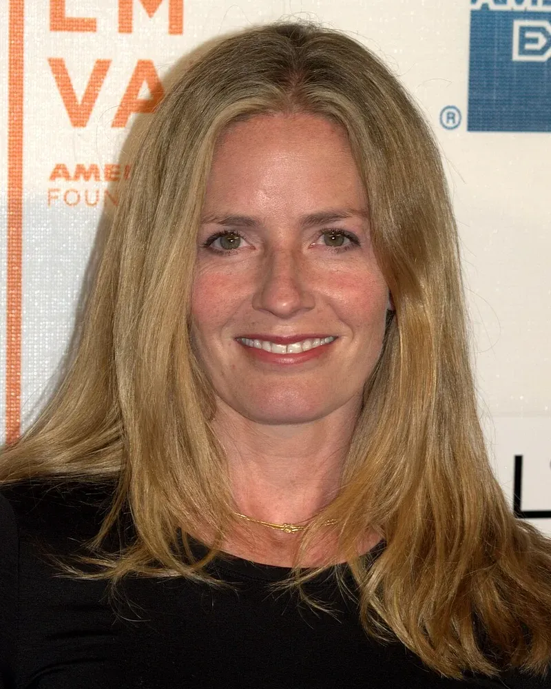 Elisabeth Shue