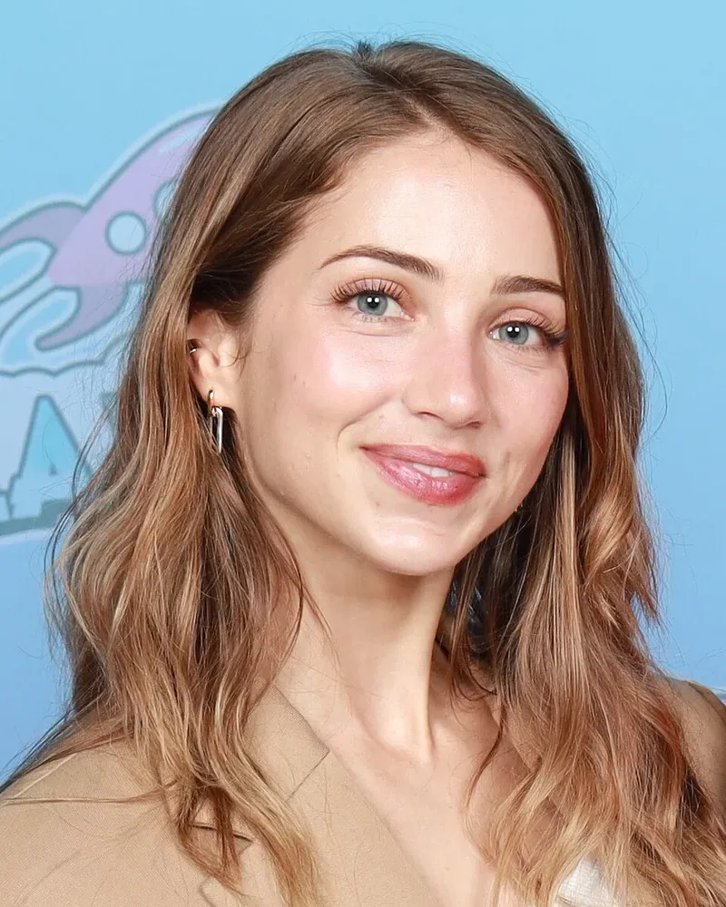 Emily Rudd