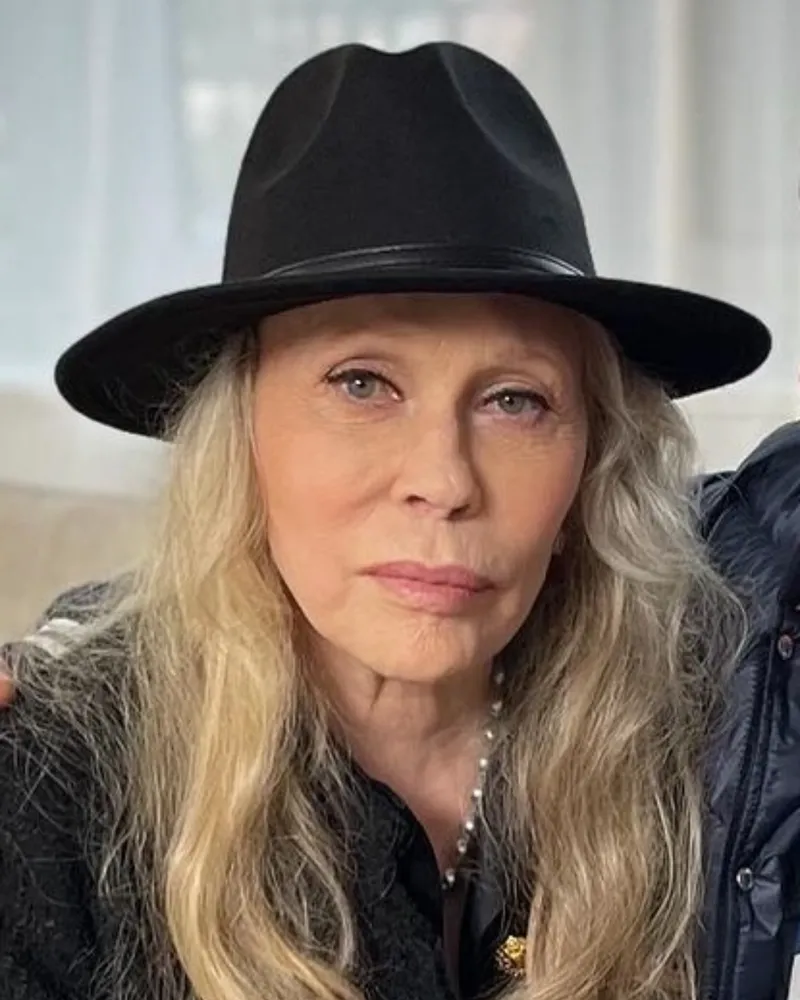 Faye Dunaway