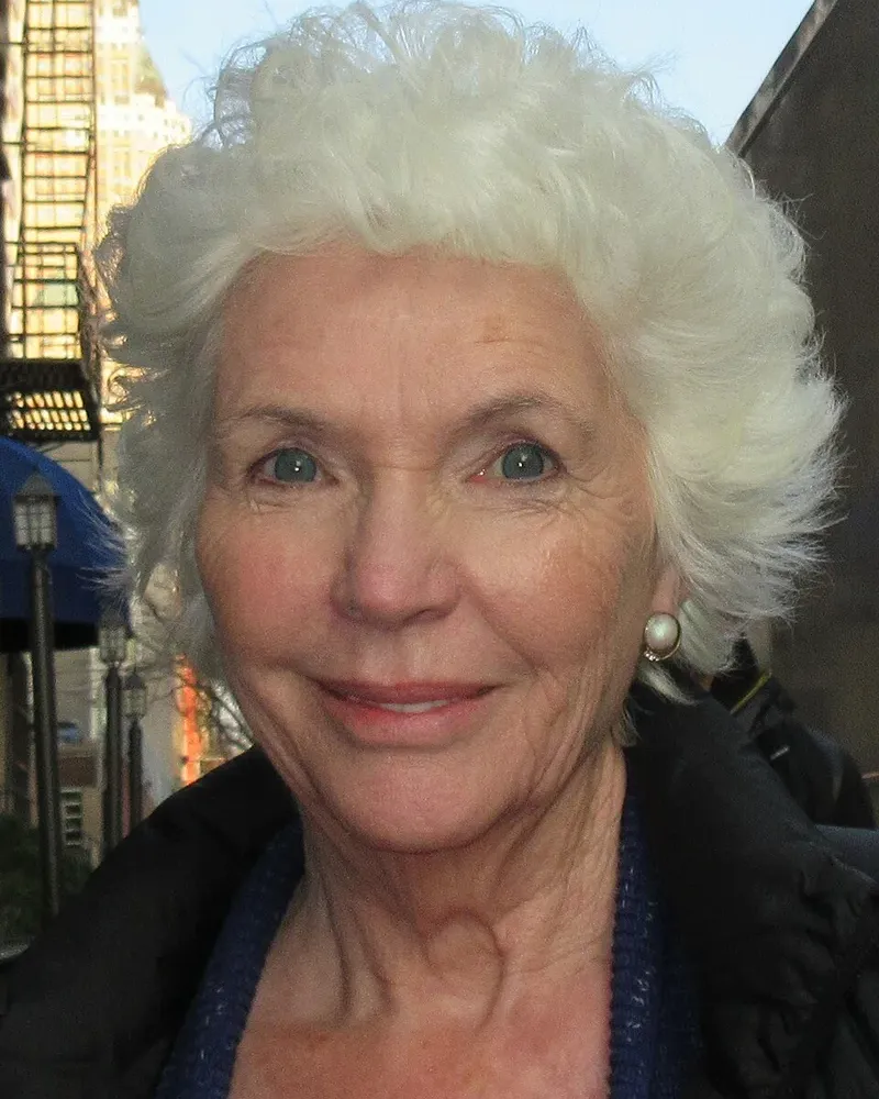 Fionnula Flanagan