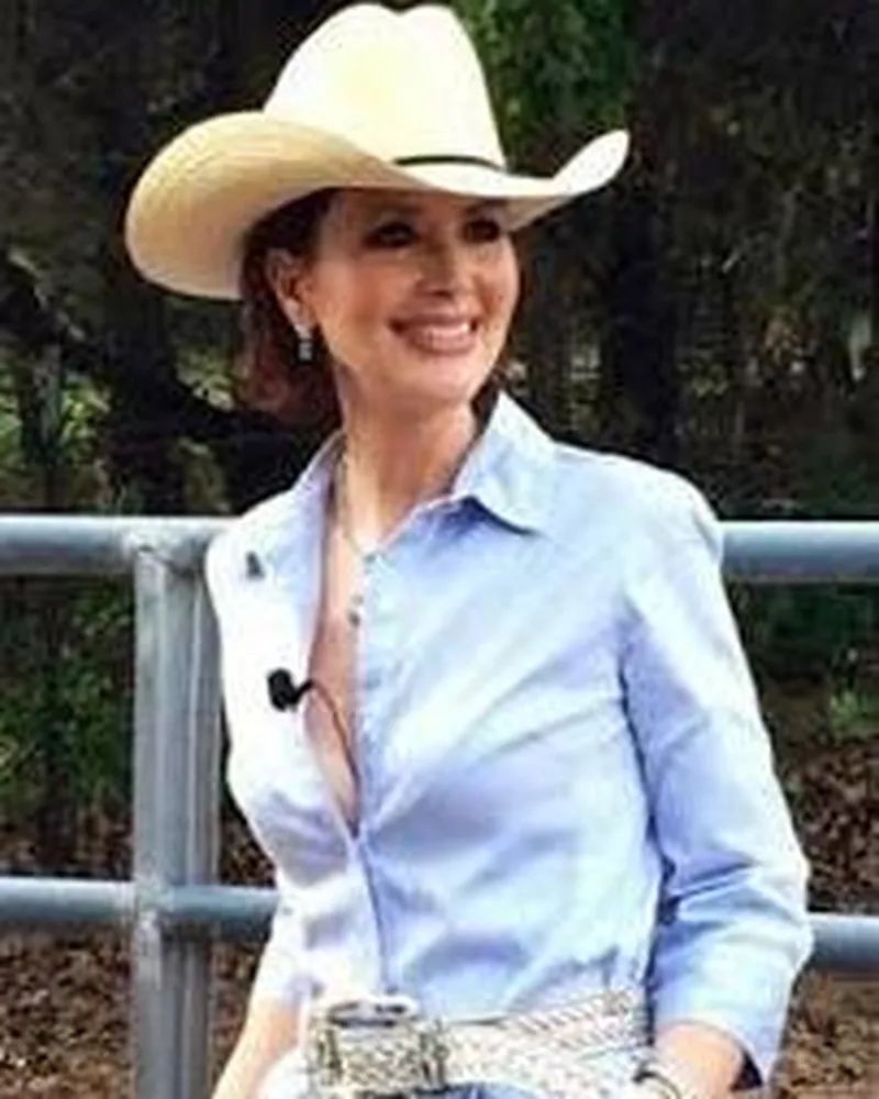 Janine Turner