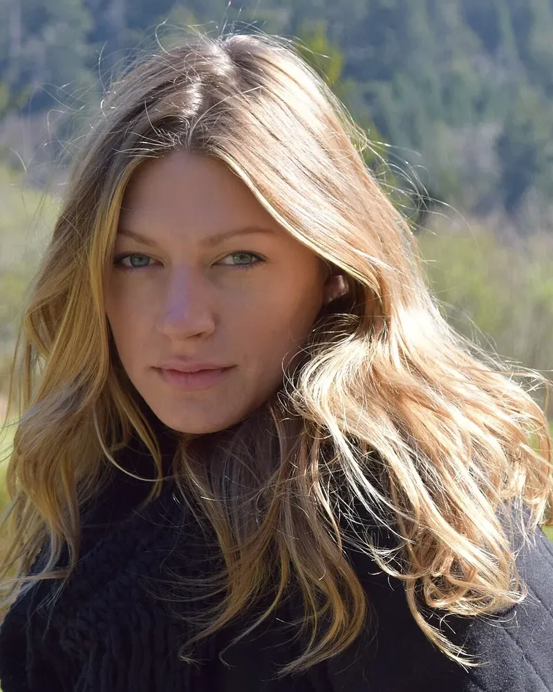 Jes Macallan