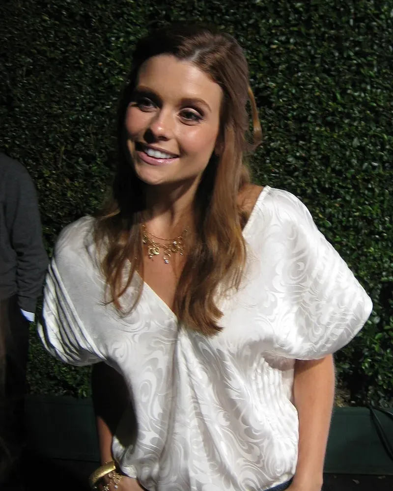 Joanna Garcia