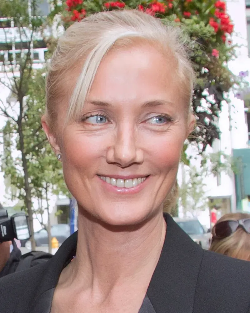 Joely Richardson