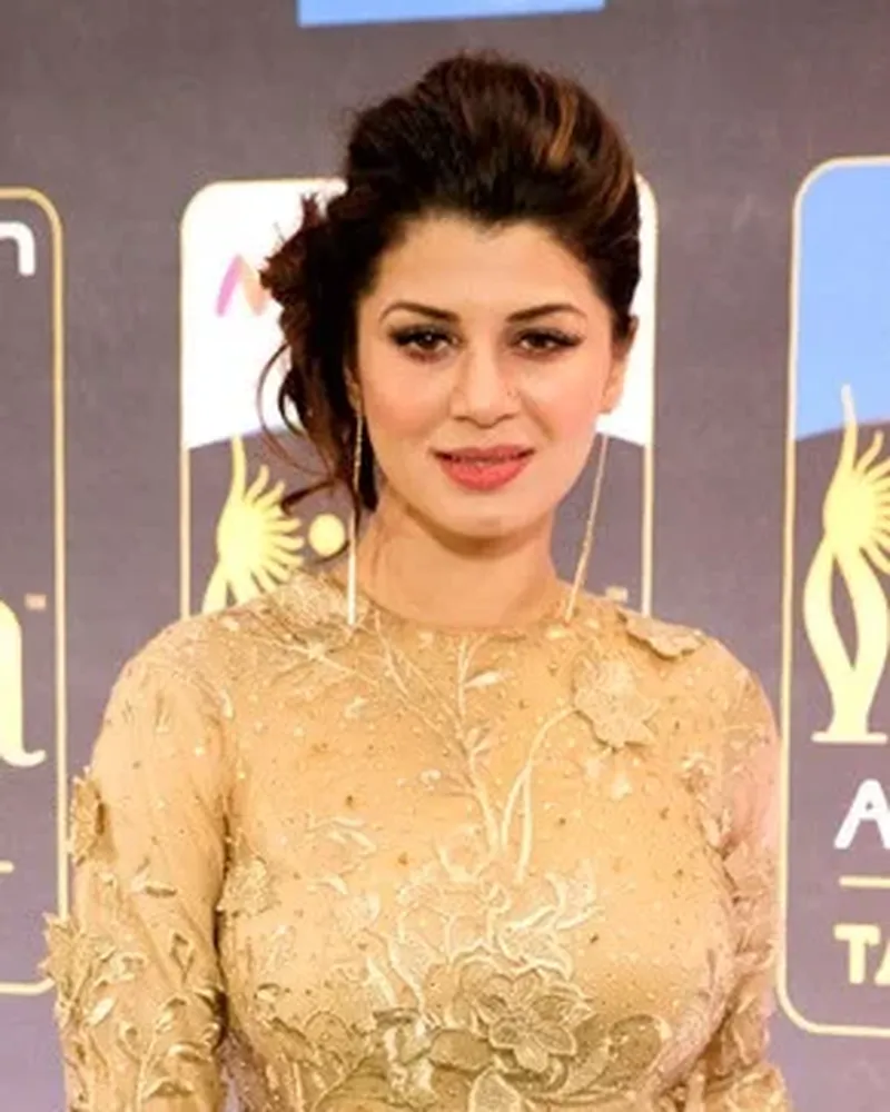 Kainaat Arora