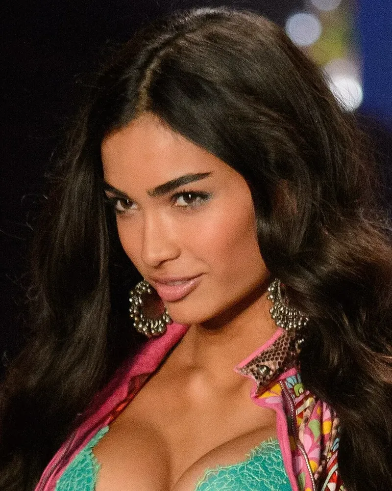 Kelly Gale