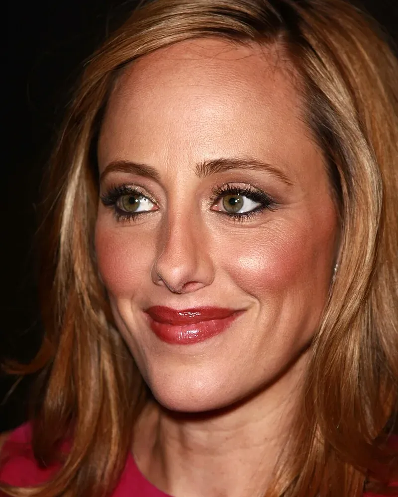 Kim Raver