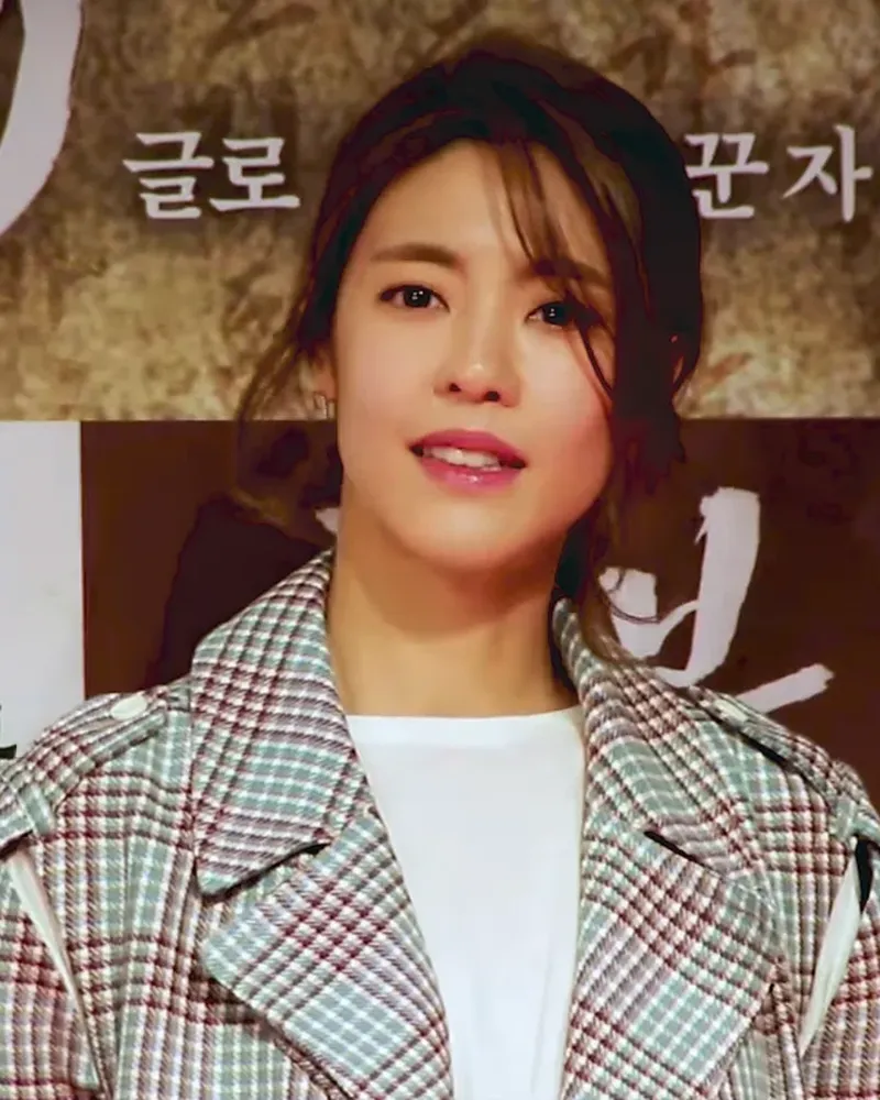 Lee Yoon-ji