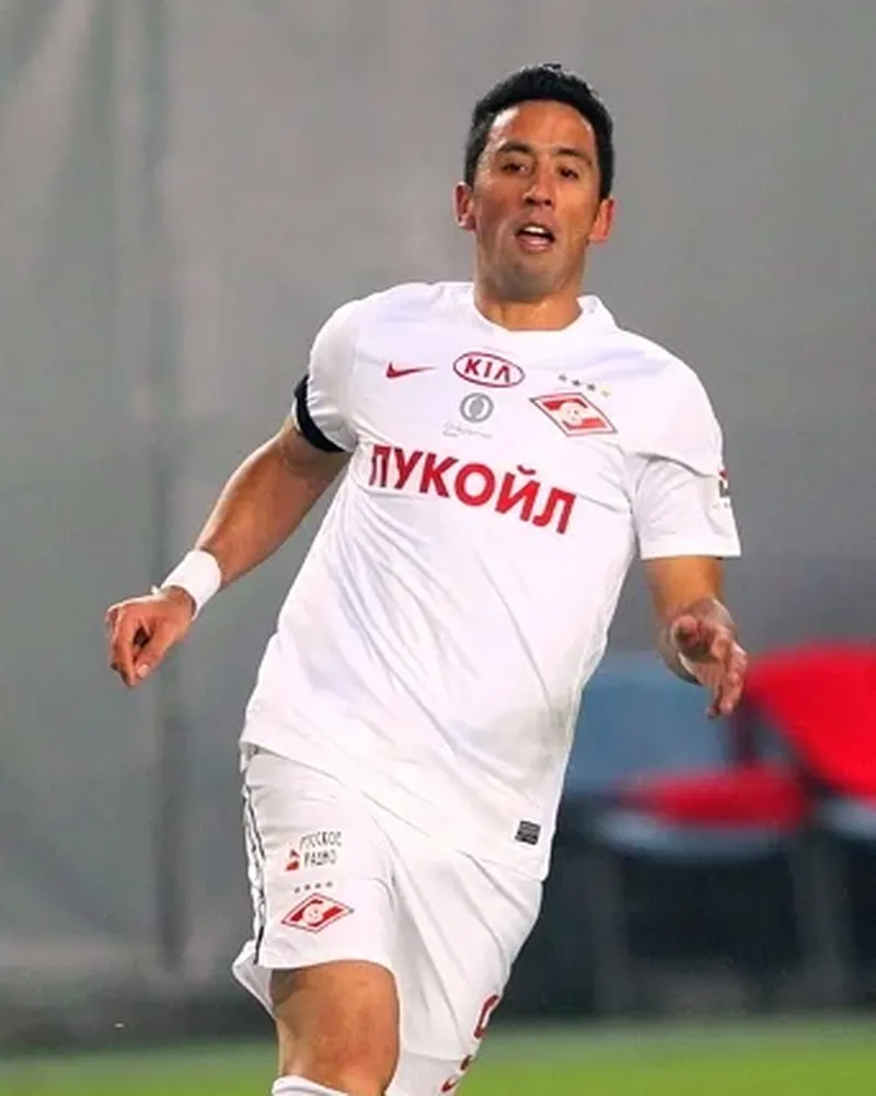 Lucas Barrios