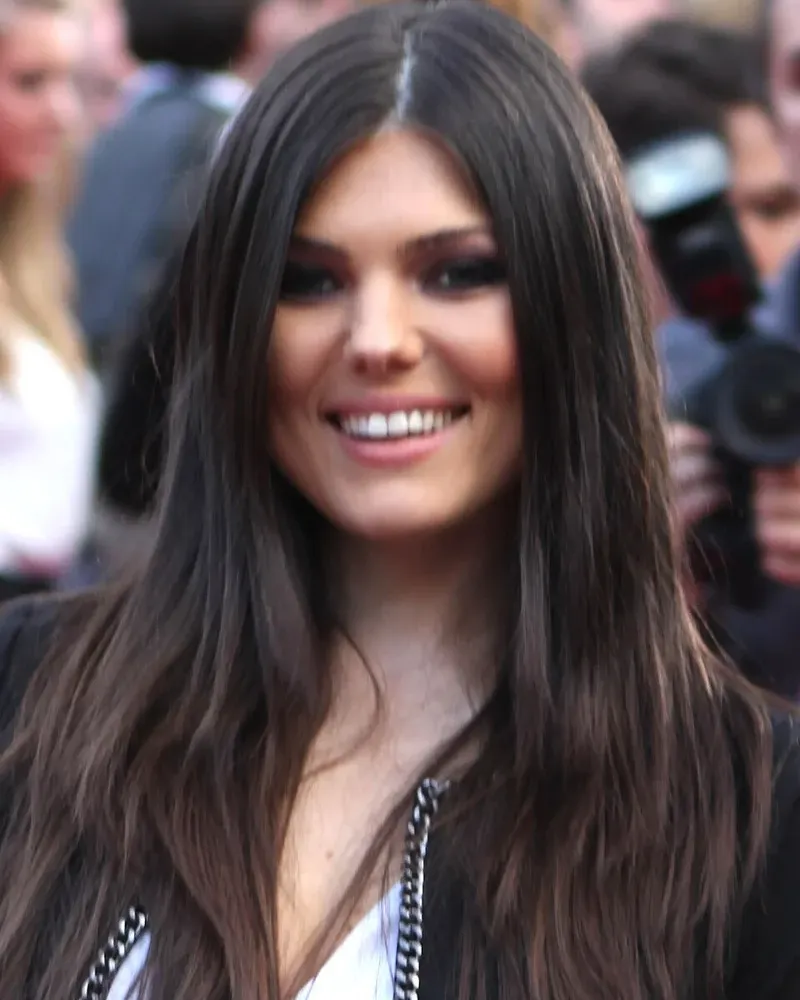 Paula Seling