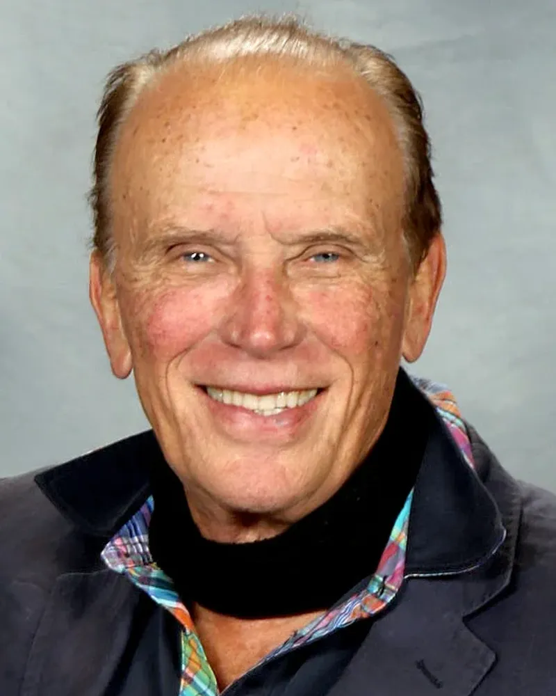Peter Weller