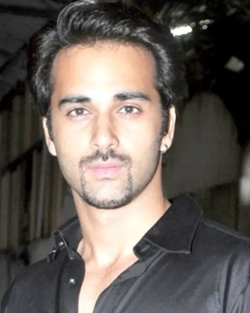 Pulkit Samrat