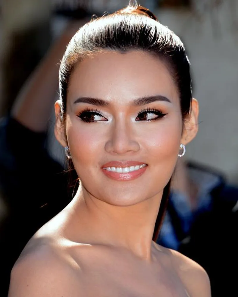 Rhatha Phongam
