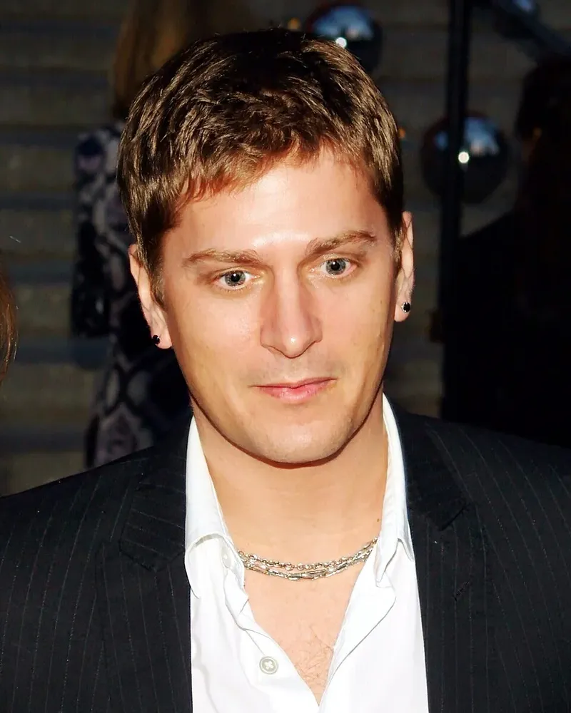 Rob Thomas