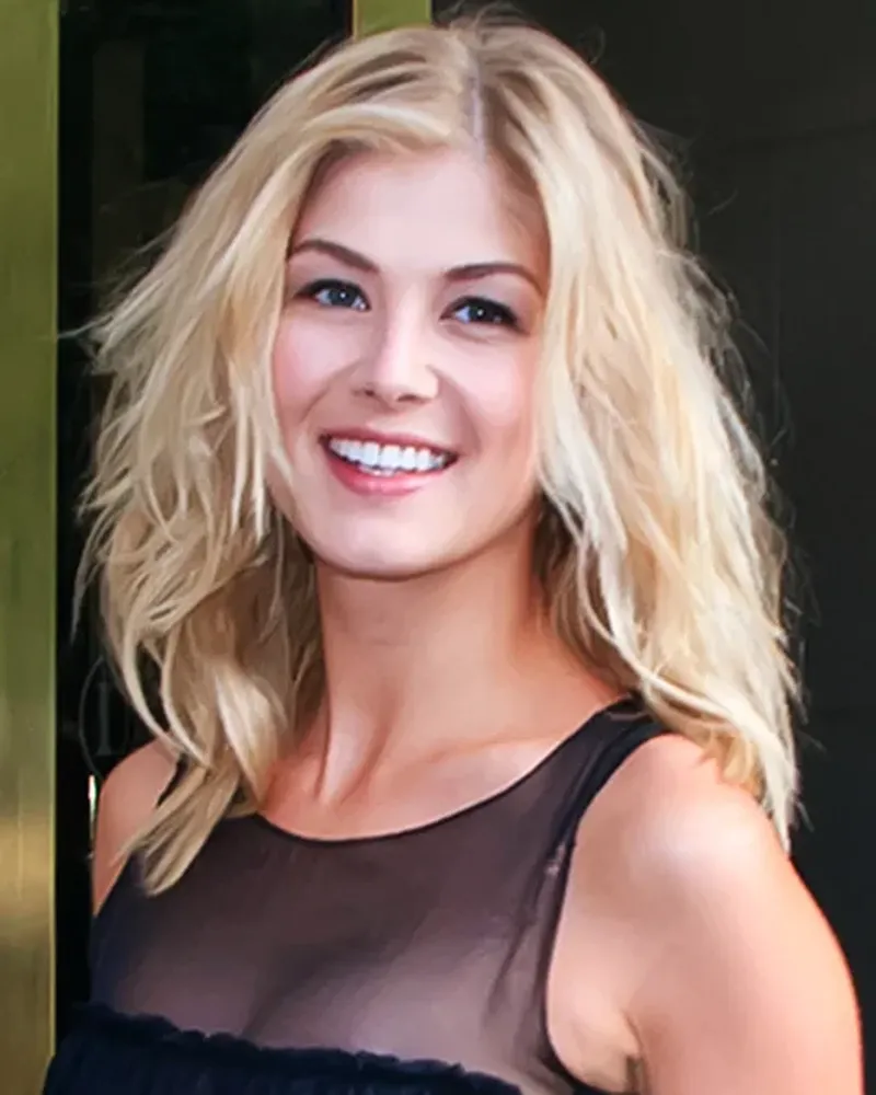Rosamund Pike