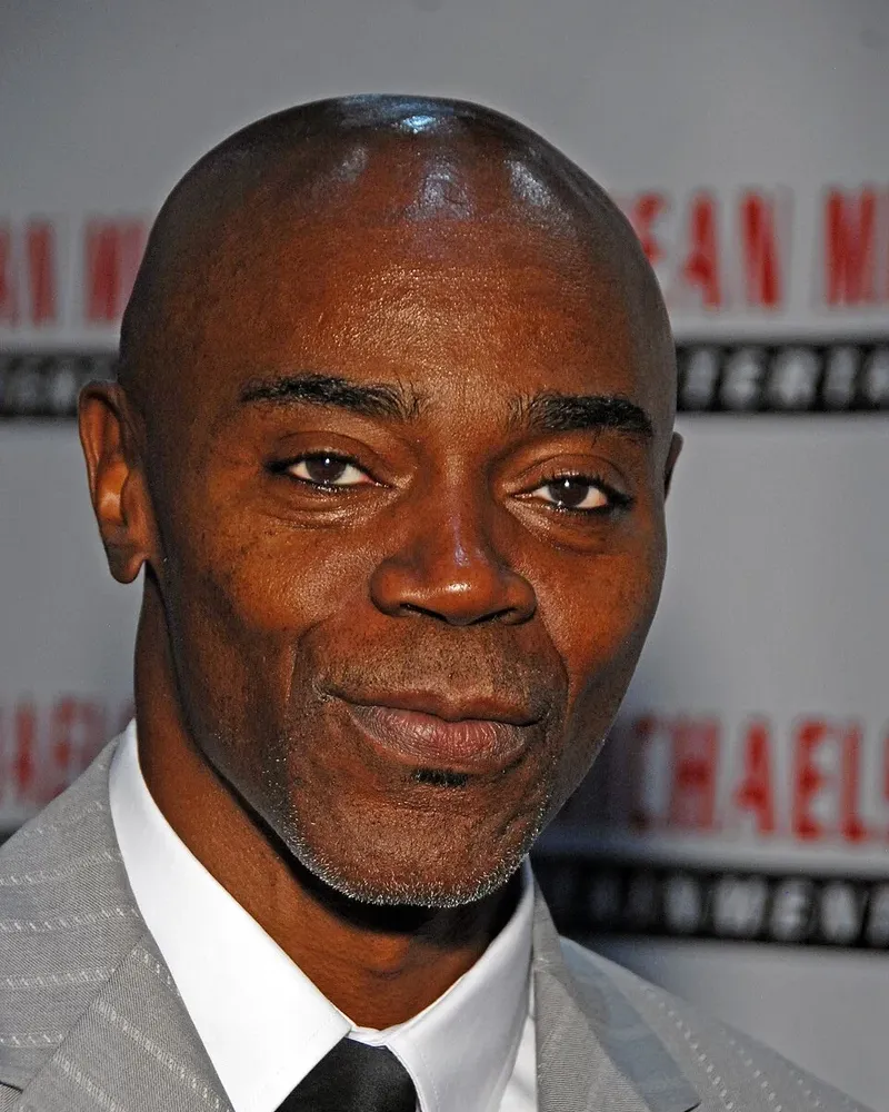 Sean Michaels