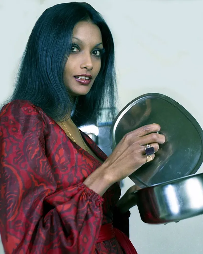 Shakira Caine