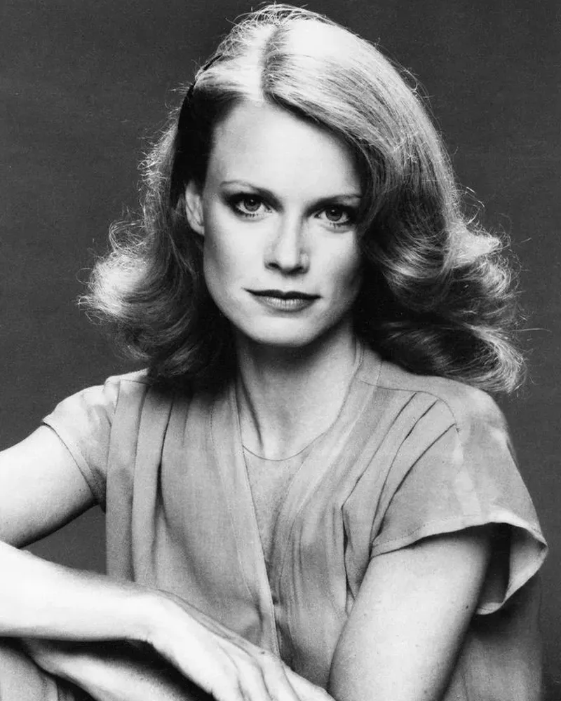 Shelley Hack