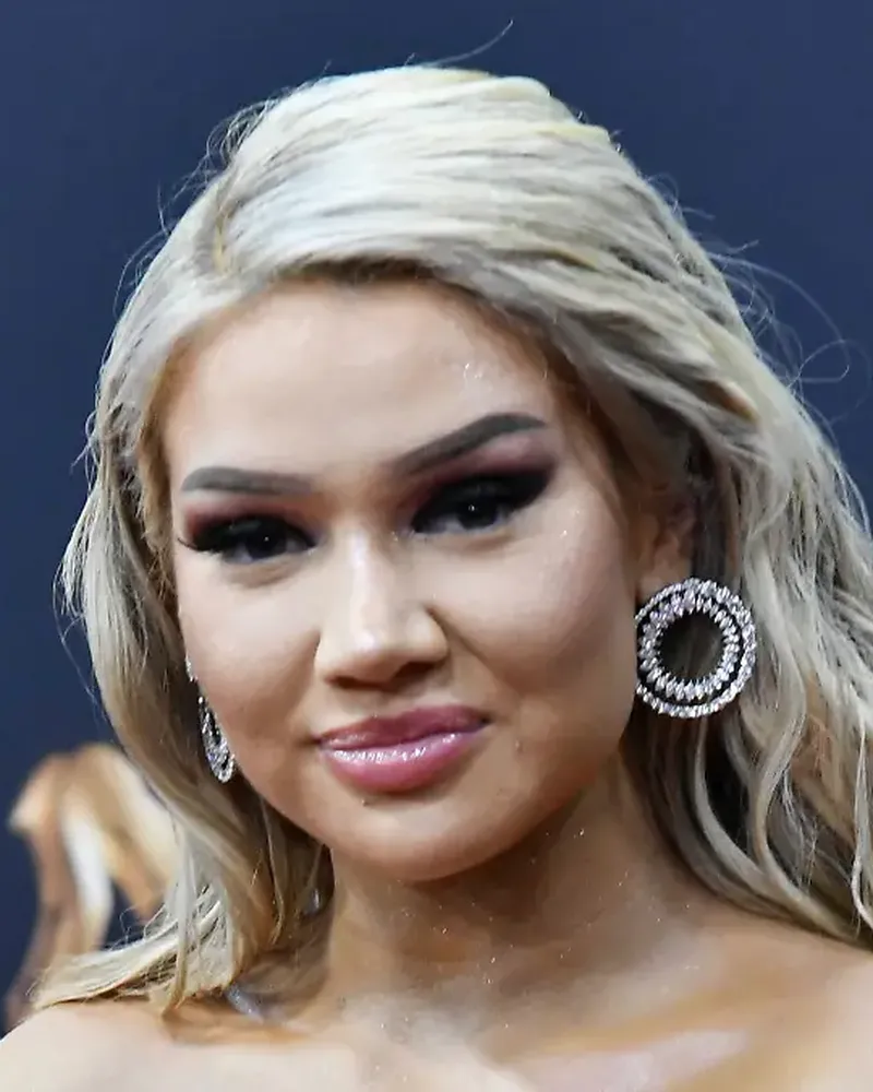 Shirin David