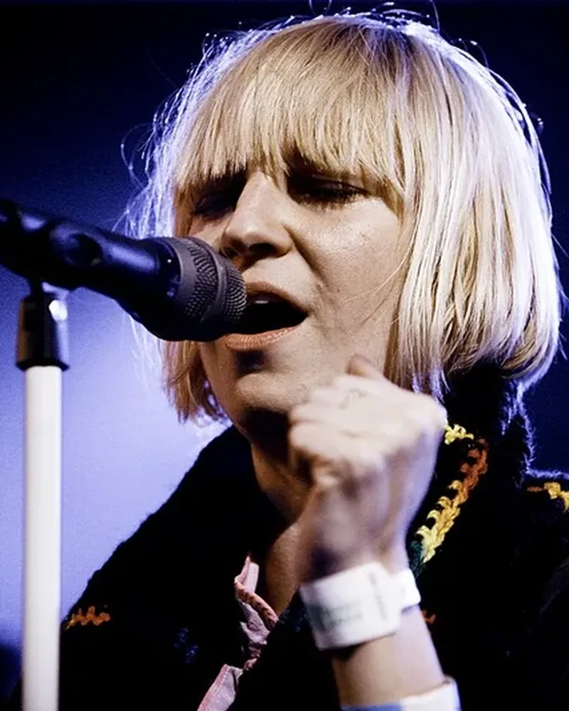 Sia