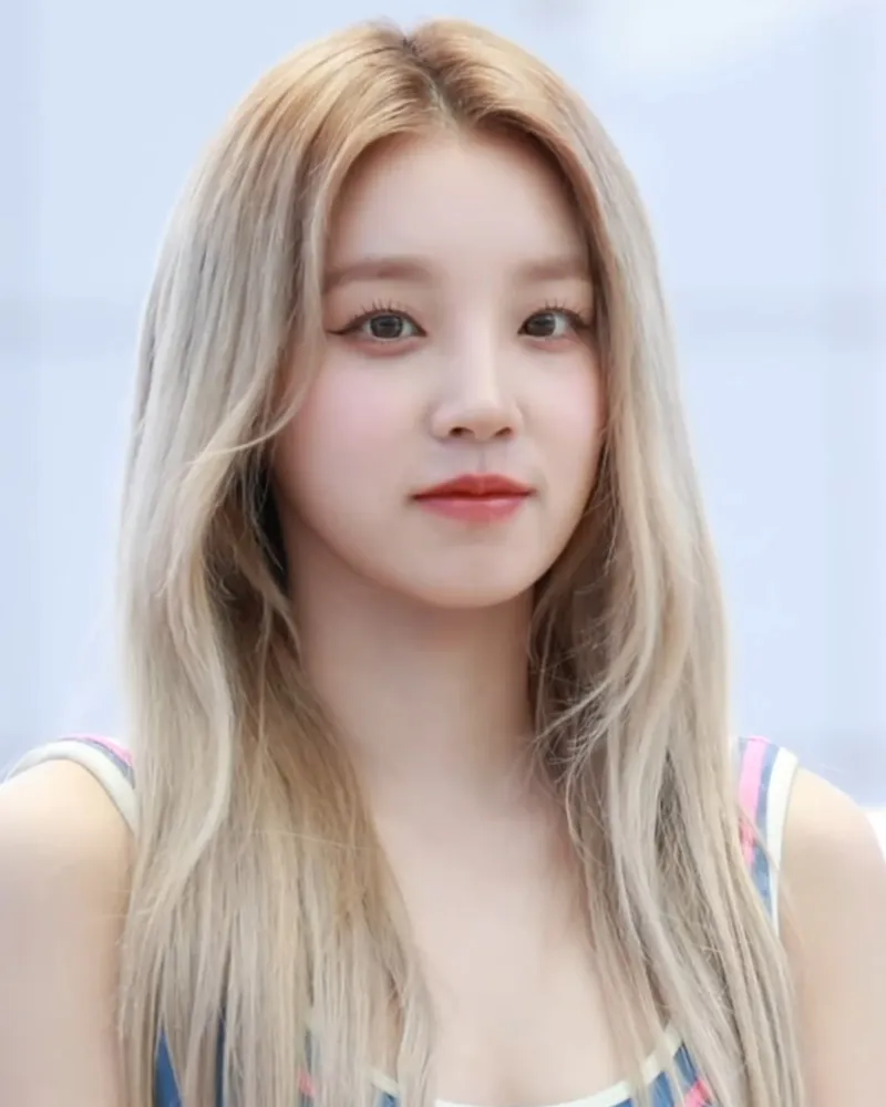 Song Yuqi