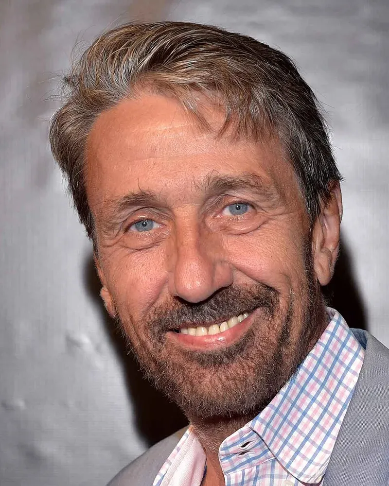 Steve Holmes