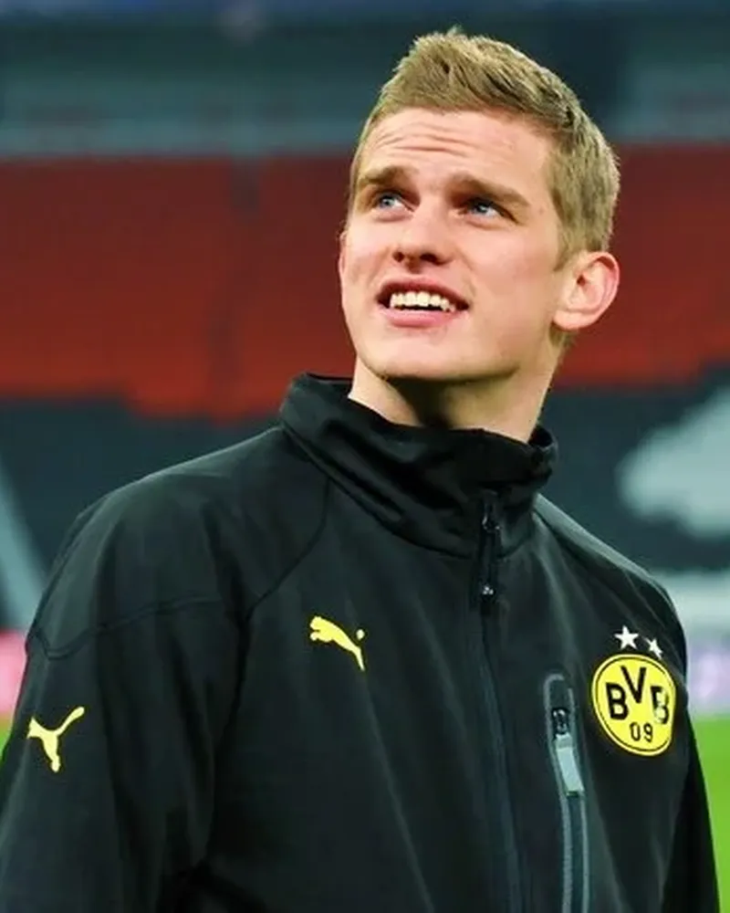 Sven Bender