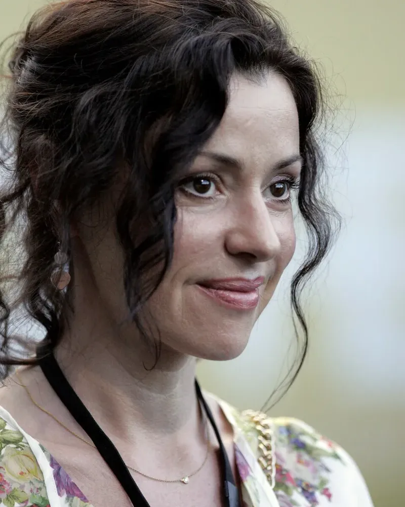 Tina Arena