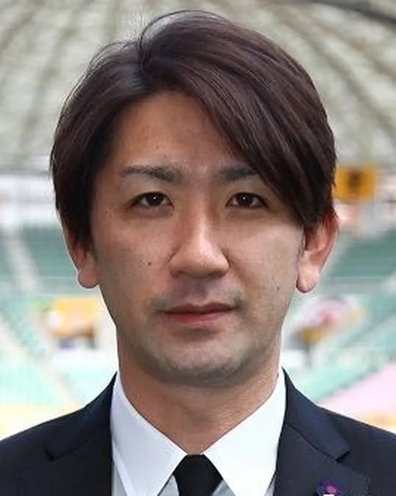 Tomoyuki Hirase