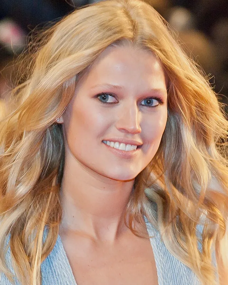 Toni Garrn