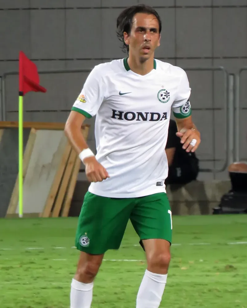 Yossi Benayoun